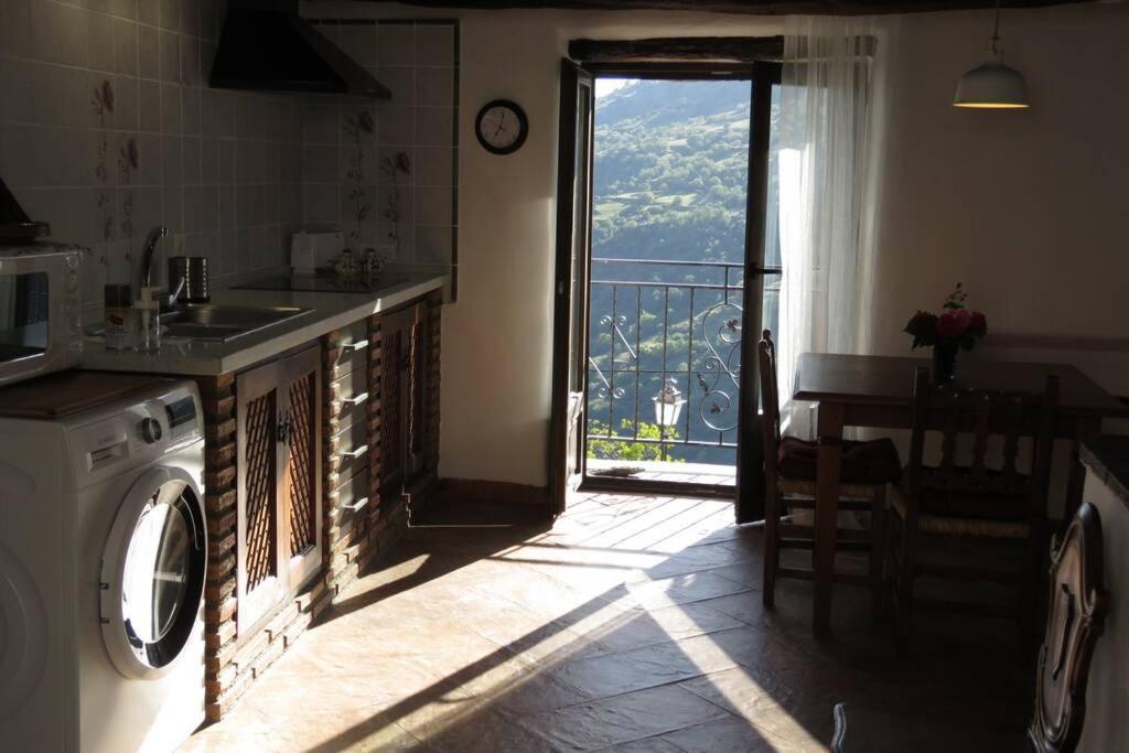 부비온 Casa La Solea. Vistas Al Pueblo Y La Sierra 빌라 외부 사진